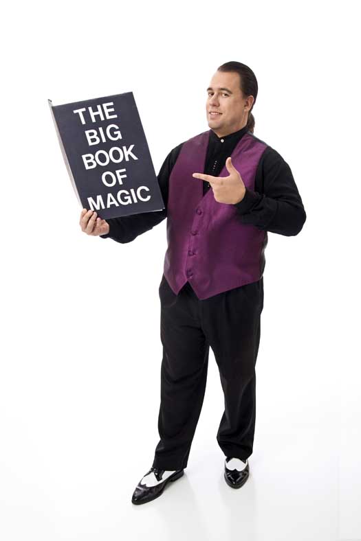 New Jersey Magician Mark H. Wurst Makes Family Event Exciting, Fun & UNFORGETTABLE...GUARANTEED!