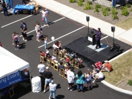 Corporate Entertainment At It's Best - Mark Wurst Performs At a PNC Bank Grand Opening